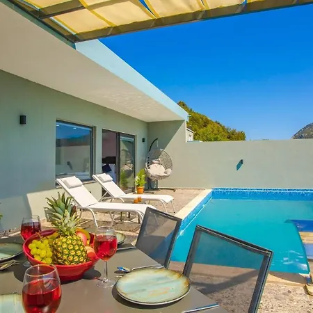 Villa In Islamlar Village - 4424